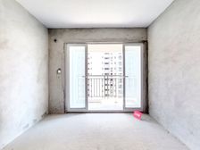 东方骏园超笋单位,三房朝南好楼层