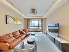 北岸中心 3室2厅 131.44平 大三室 精装修