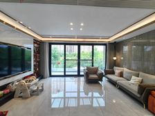 照母山近爱琴海别墅。两江御府看湖 地下室采光680万 保真!