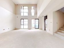 程娟 精选光谷好房中粮光谷祥云B区 4室2厅 163.61平