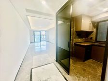 荔湾沙涌地铁旁 保利越秀四室简装 满二低层东向120平