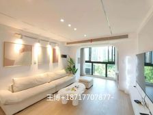 送佰万豪华装修,附赠地下产权车位,经典飞机户型,接受长期置换