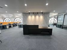 东三环近地铁正对电梯大气前台丨全新装修带家具丨采光好拎包入住