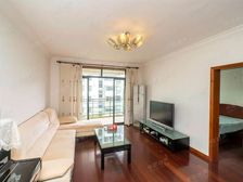 南北通透,三房朝南,视野好,一梯两户,小区中心位置,采光充足