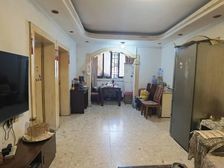 渝中金盾宏福三居室 东向低层满五简装 12315元/平