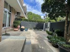 西郊宝成花苑(二期别 4室2厅4卫 精装修 1680万元