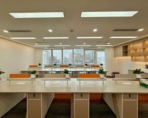 西二环阜成门丨万通金融中心447平米 北向2万/平米894万