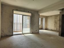 黄香对面 赛达康城 120平南北双阳台纯边户 60万可小刀