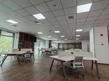 大健康,教培,桌球,直播,美容,商业可注册送露台!超长免租!