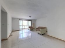 学府小区134平63万 产证齐全,中等装修,价格便宜。