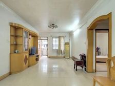 云山居 诚心出售 送车位送家私家电 价格可谈 包税南向