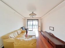 海德苑 115平3居 南向精装修 方便看房