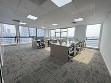 万源街地铁口 精装全套家具 户型多样一价全含 随时看房