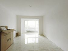 万光福园3居室空间大低楼层主卧客厅朝南看房有钥匙