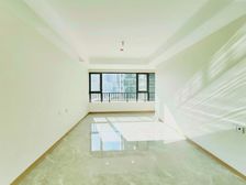 南北大露台,精装修,全景落地窗 交通便利 配套齐全