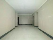 (新上房源)业主急售,楼层好。周边配套成熟,近商圈。