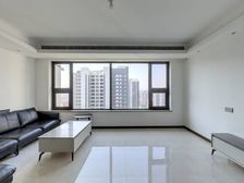 万科翡翠公园精装三居 南北通透高层 送车位地下室