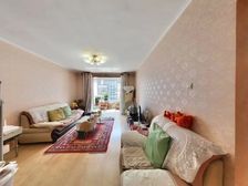 中··介··费··共1个··点 泾水园 2室2厅