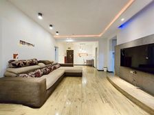 (必看好房)杨家坪大两房 临扬中 门口轻轨 都市桃源