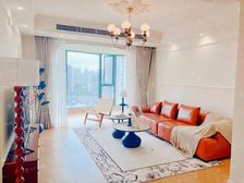 高层住宅小区紧邻外滩 地理位置优越 南北通透 户型全明 满五