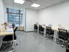 万胜围琶洲 少有的小面积办公室出租 精装 赠送免租期