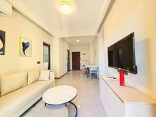 全新装修丶拎包入住丶门口轻轨站丶次新小区丶精装两房丶业主急售