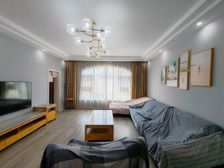 露台品质洋房 二层楼 实得180平 40平大卧室 精装修