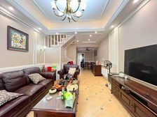 新上 位置 装修新 保持好 门口可停多台车