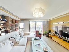 地铁口, 6楼电梯洋房,复地紫藤里 4室2厅3卫 人车分流