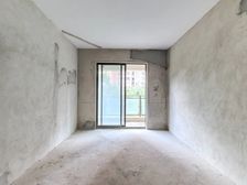 石岐富元利和豪庭二期装修客厅朝南落地窗