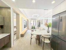 真实在售,拒绝虚假,出国卖房,双轨交汇,刷卡坐电梯,精装入住