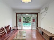 洛涛南区黄金楼层东南向3房2卫近小区正门小书包未使用急售