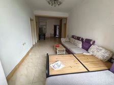 临华路小区 二室一厅 52万元出售