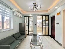 地铁口,边套全明两房,置换急,售(房东没底线!就要卖)随时看