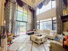 万象汇附近保利双拼别墅(边位大花园)豪装急售