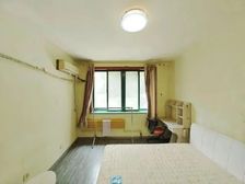 在寂静中品味,在喧闹中生活,此房深情并茂!品质小区