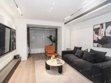 近地铁,家具全送 精装,采光好 新上房源