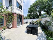 水香公寓联排东边户 全新装修近300万未住人 大花园100平