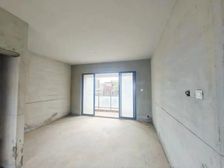 金地博登湖三期 四房两卫出售 业主工作调动 全新毛坯 南北通