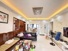 精装修 4室2厅 金众金域半山 朝南 采光好 周边商圈成熟