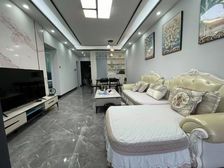 御城金湾 精装修三房 拧包入住 东南向 采光好