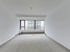 中建星光城市 4室2厅 143平