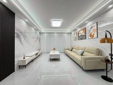 单价5字头,宝晟城四期,全新未入住,瓷砖上墙,8米大阳台朝南