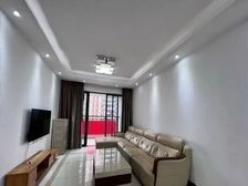 尚东阳光 南向 业主诚心出售 可谈价格 送物业家电 急售