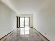 保利中航城 业主急售 凤岗快线站 送物业送家电 可谈价