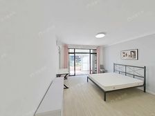 2000年商品房 花园位置 送院子 低总价 有钥匙 急卖