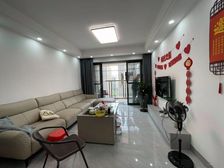 45.8万 霸王花东城国际装修3房 送车位 送家私家电,