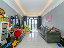 水榭花都二期122平米精装三房出售