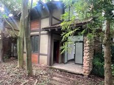 海兰云天 临湖独幢 215.5平5居 毛坯 看上低价带走