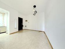 世茂城三期 中介费2000元 成都各个小区都有房源